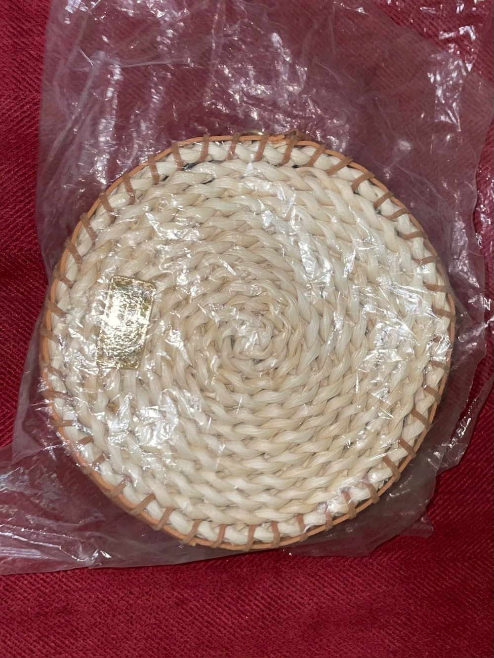 Bath & Body Works Round Straw Shoulder/Crossbody/Cosmetics Bag NWT - Picture 4 of 4